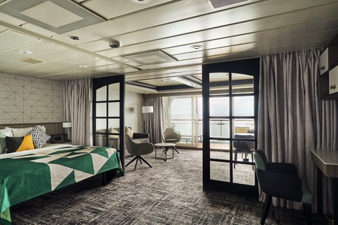 Marella Discovery, Executive Suite.jpeg