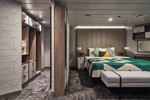Marella Discovery, Royal Suite 2.jpeg
