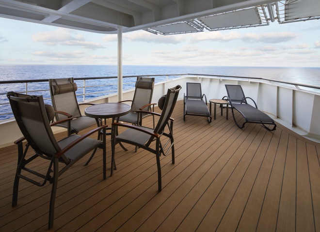 Ultra Deluxe Veranda