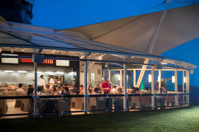 The Lawn Club Grill