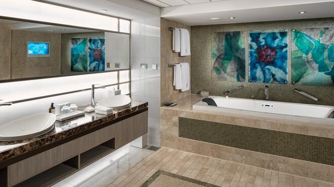 Penthouse Suite