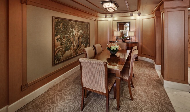 Queens Grill Grand Suite