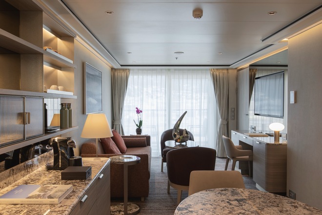 Signature Suite