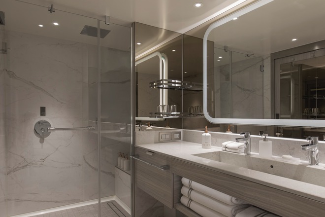 Premium Veranda Suite