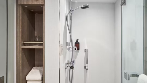 Marella Cruises, Marella Discovery Deluxe Balcony Cabin Bathroom.jpg
