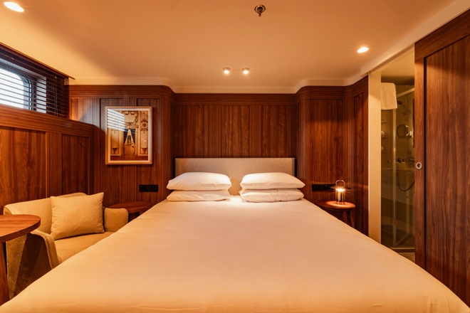 Twin Window Suites