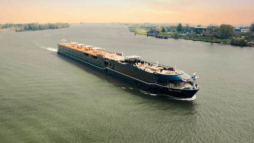 APT Guided Tours & River Cruises