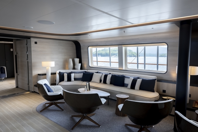 Emeraude Lounge and Bar 