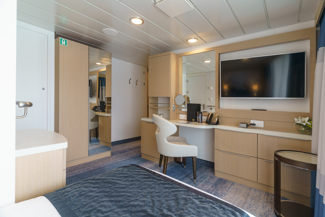 Veranda Suite