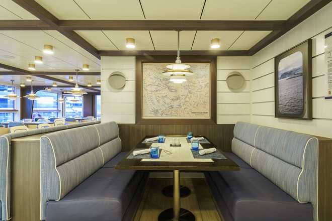 Observation Bistro