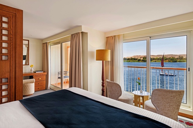 Luxury Suite