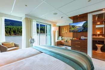 Amadeus Suite with Walk-Out Exterior Balcony