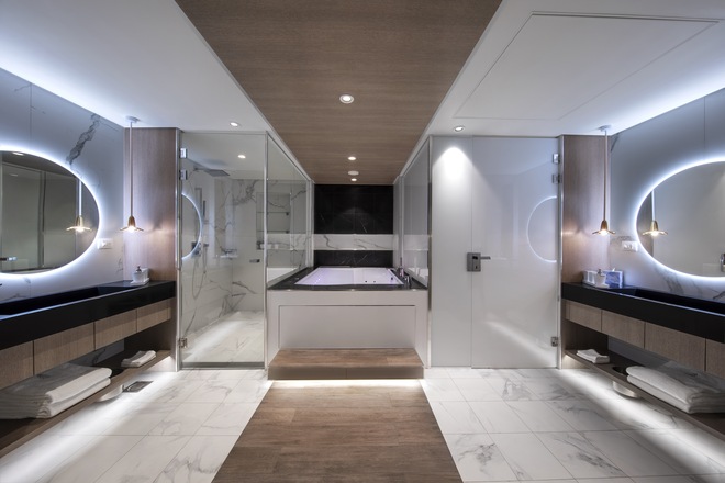 Iconic Suite