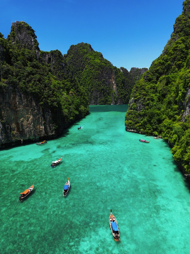 Treasures Of Thailand & Chiang Mai Cruise Tour