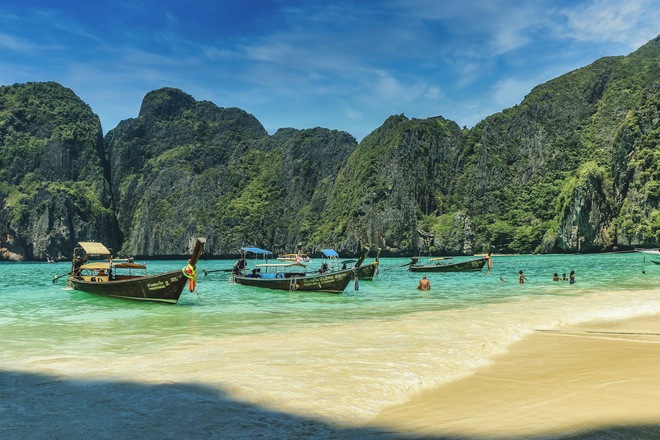 Legendary Temples: Chiang Mai & Angkor Wat Cruise Tour
