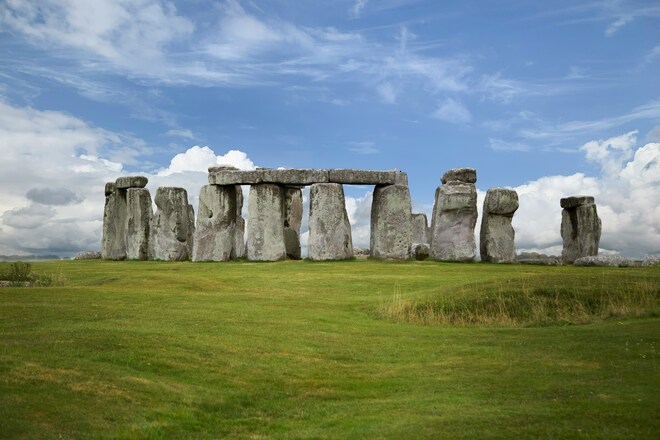 Cruise & Tour: Indulge in France & Britain