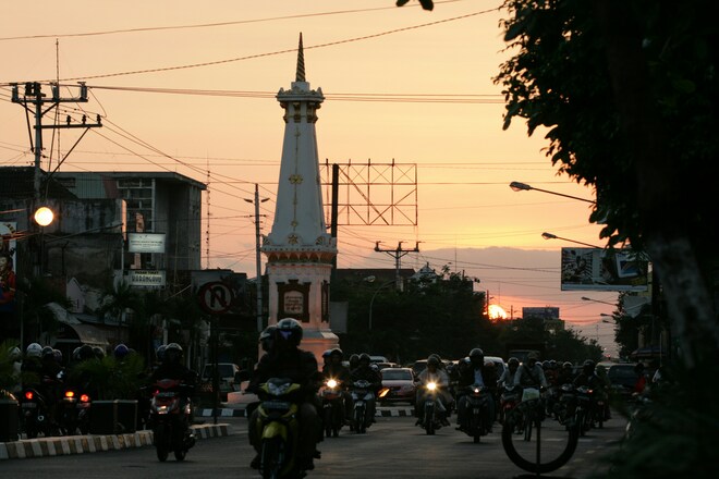 Best of Indonesia: Temples, Volcanoes & Islands