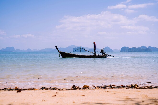 Legendary Temples: Chiang Mai & Angkor Wat Cruise Tour