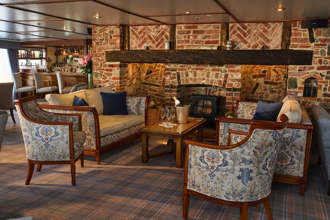 The Tiree Lounge & Bar