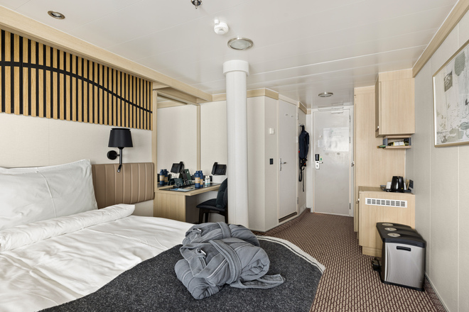 Polar Outside | Outside Cabin