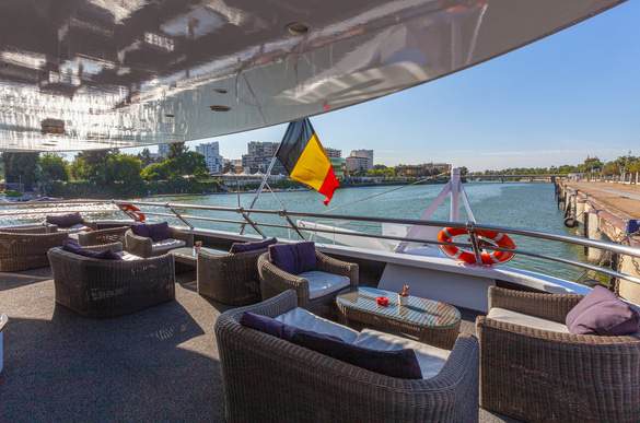 CroisiEurope MS La Belle de Cadix Terrace 9 ©Alberto Dastis.jpg