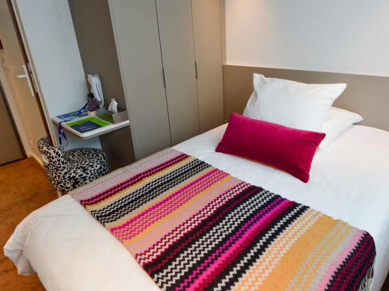 Main Deck 1 Bed Single Cat C