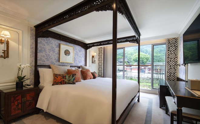 Celebrity Suites