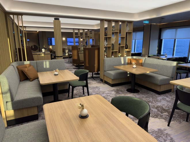 Club Lounge