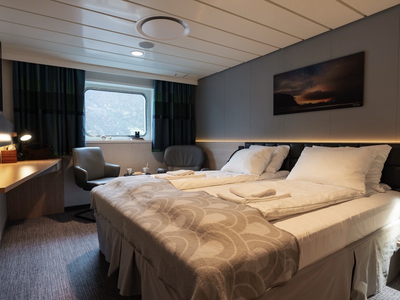 Seaview Superior King