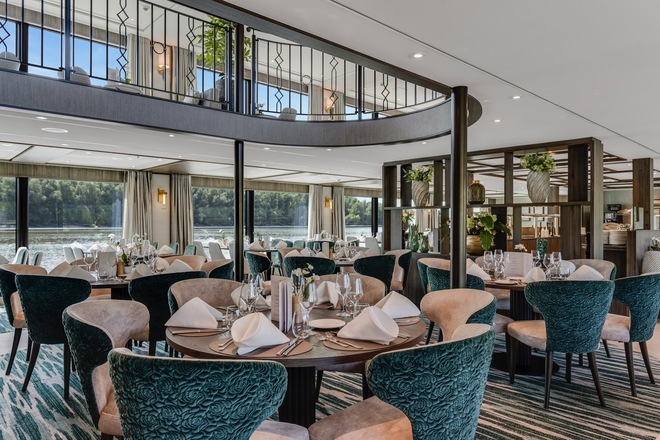 Main Restaurant 