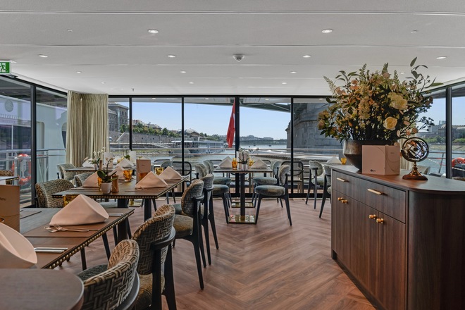 Riverview Kitchen