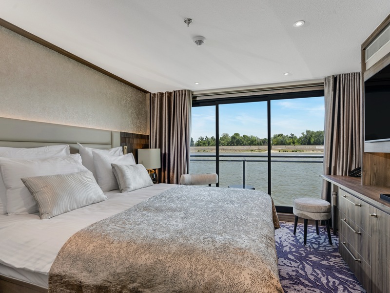 Double Cabin - Diamond Deck