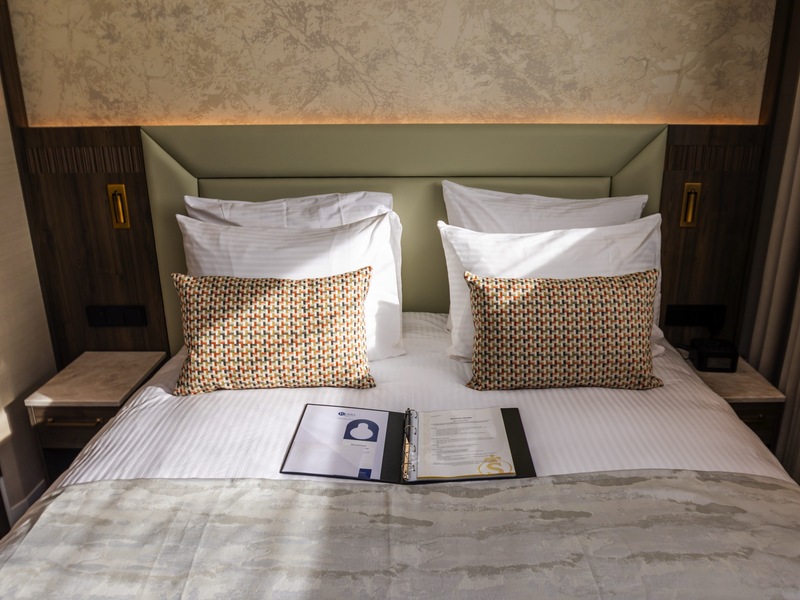 Standard Cabin - Emerald Deck