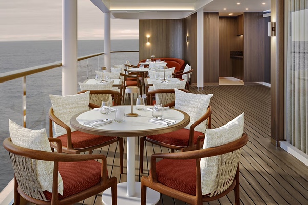 Crystal Cruises Crystal Grace Marketplace Rendering 5 ©Crystal Grace.jpg