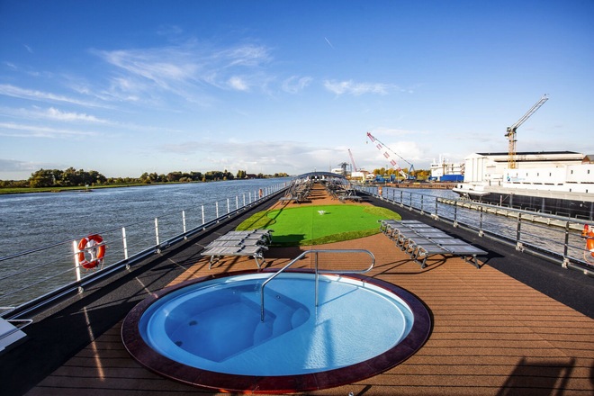 Sun Deck