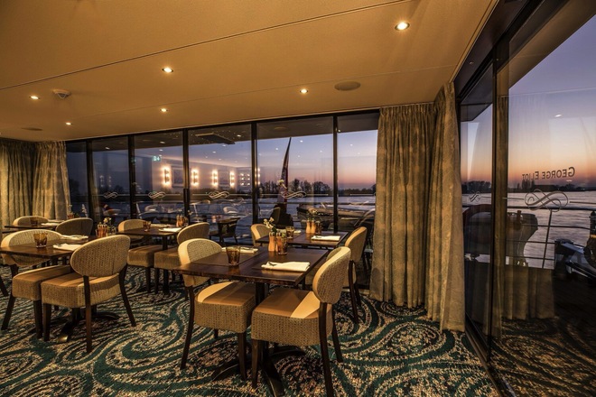 Riverview Kitchen