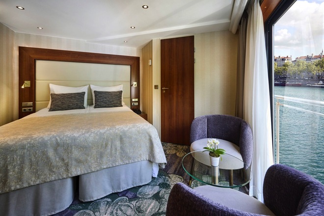Superior Stern Suite - Diamond Deck