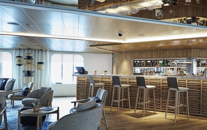 The Main Lounge 