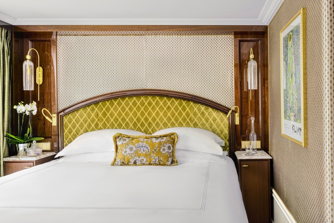 Deluxe French Balcony